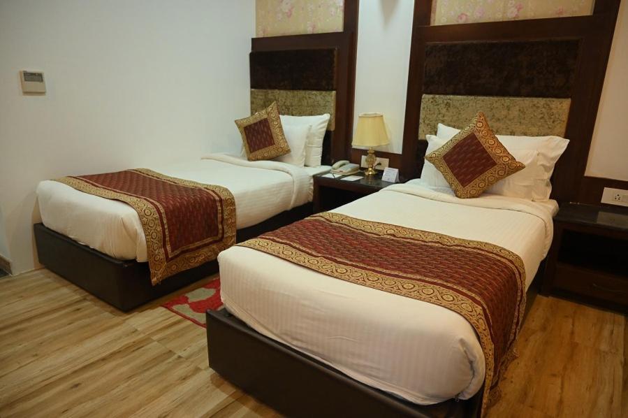 Square Inn Hotel,바라나시 외부 사진