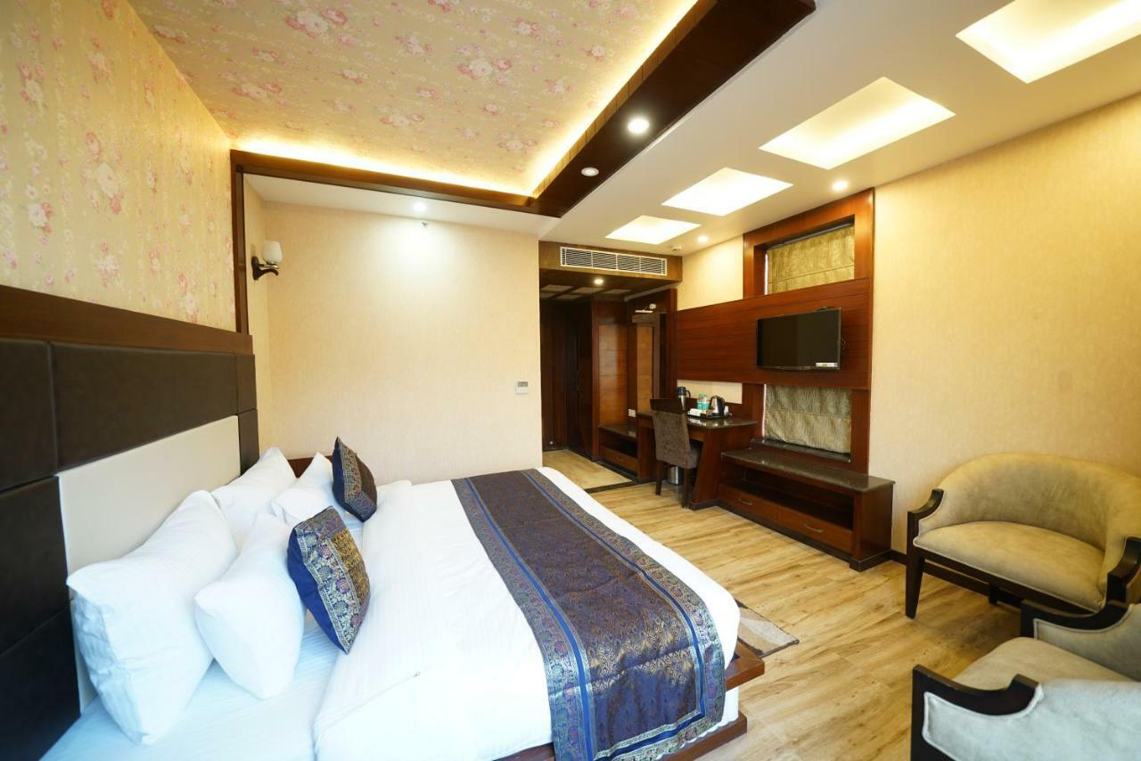 Square Inn Hotel,바라나시 외부 사진
