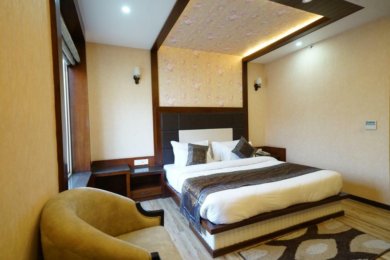 Square Inn Hotel,바라나시 외부 사진